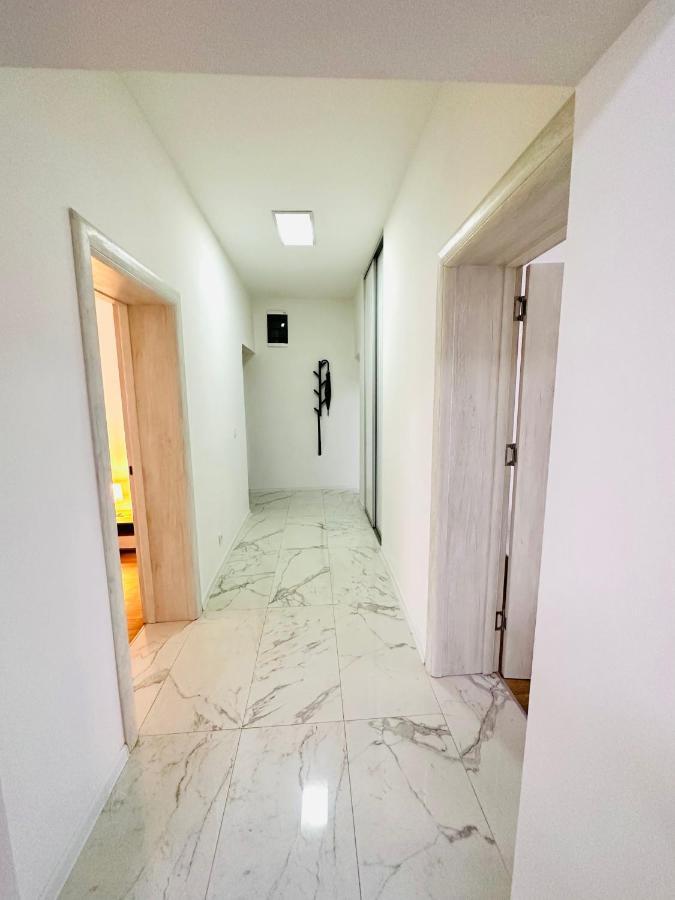 Daylight Apartment سكوبجي المظهر الخارجي الصورة